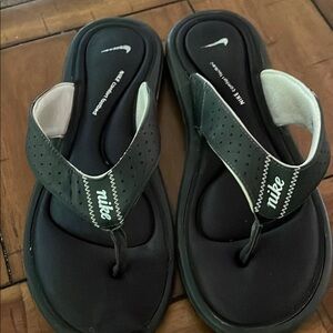 Nike Black and White Sandals